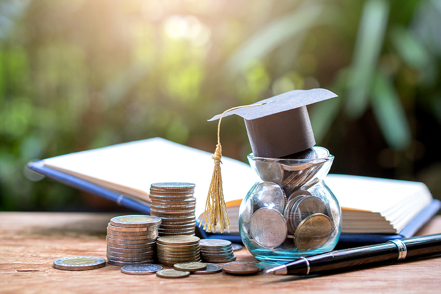 Richard S. Hunt pioneers a new paradigm in digital financial education